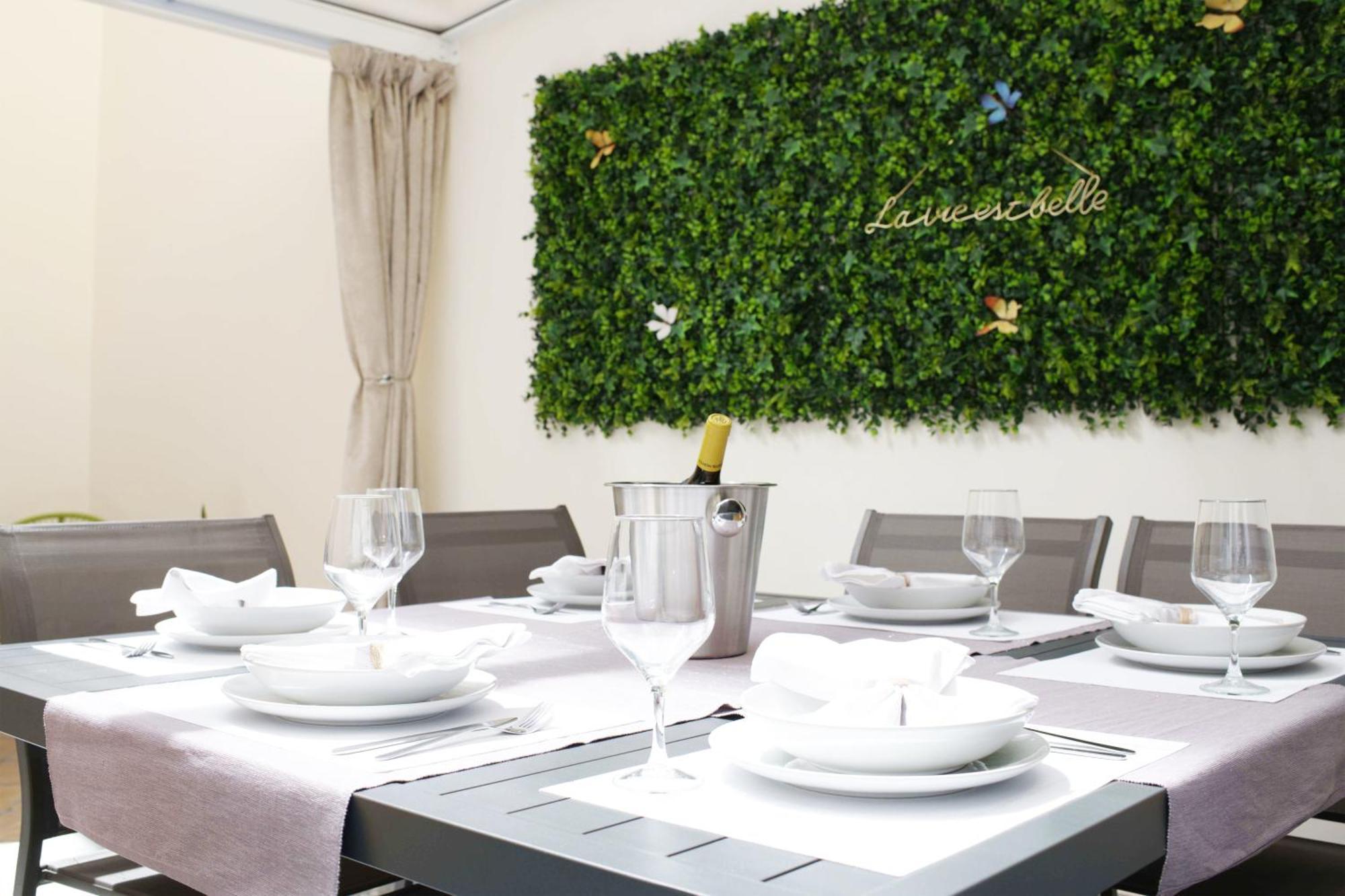 Boutique Plaza Catalonia Suites Cornella Cornella de Llobregat Ngoại thất bức ảnh
