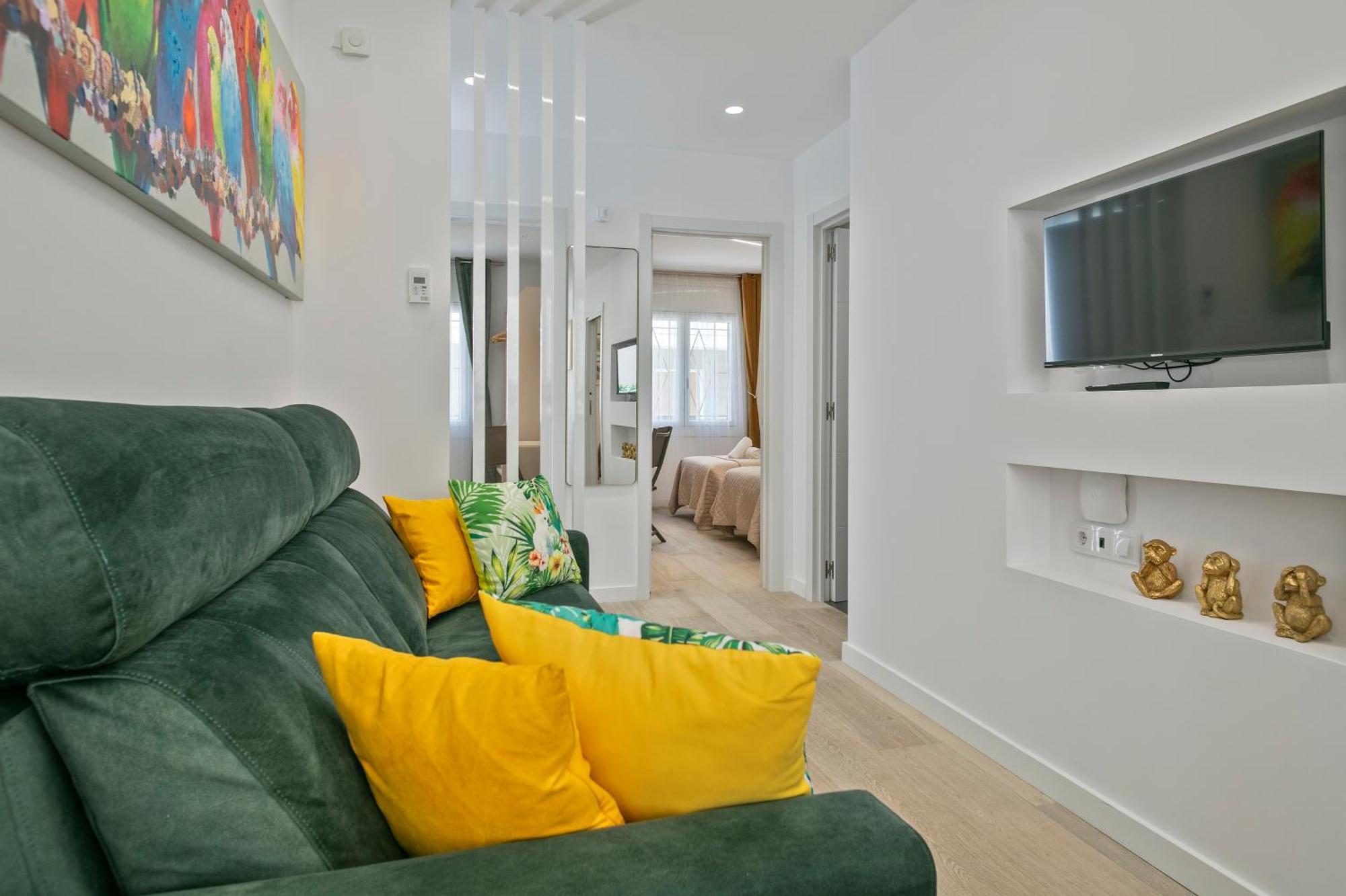 Boutique Plaza Catalonia Suites Cornella Cornella de Llobregat Ngoại thất bức ảnh