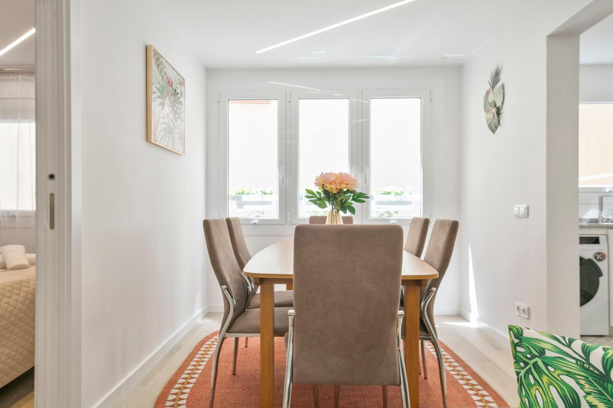 Boutique Plaza Catalonia Suites Cornella Cornella de Llobregat Ngoại thất bức ảnh